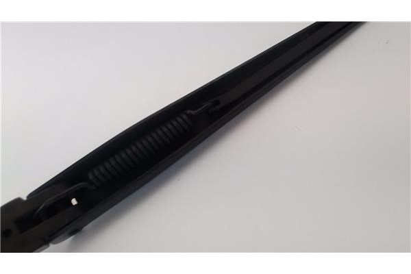 Recambio de brazo limpiaparabrisas delantero derecho para citroen jumper furgón 2.2 hdi 120 referencia OEM IAM 6429CH  