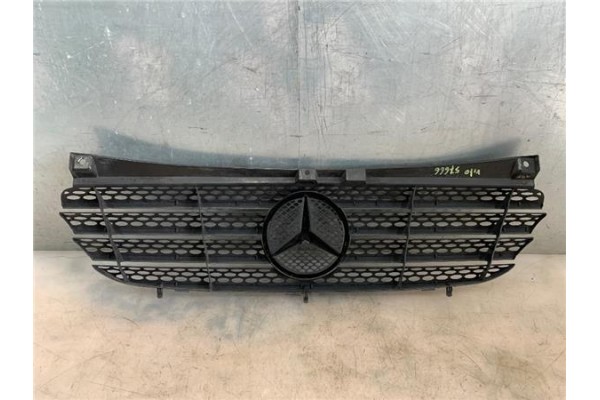 Recambio de rejilla paragolpes delantero para mercedes-benz vito / mixto furgón (w639) 115 cdi referencia OEM IAM A6398800185  