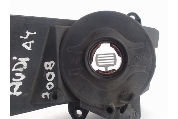 Recambio de faro antiniebla izquierdo para audi a6 berlina (4f2) referencia OEM IAM 16855502  