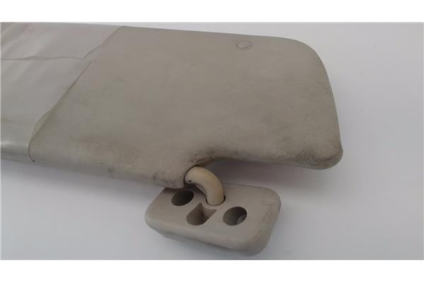 Recambio de parasol derecho para citroen jumper furgón 2.2 hdi 120 referencia OEM IAM 1607199080  