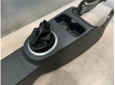 Recambio de embellecedor consola central para fiat sedici (189) 1.9 jtd 8v 120 emotion referencia OEM IAM 71743243  
