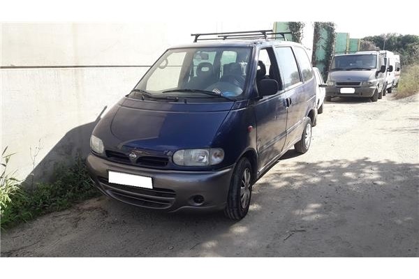 nissan serena (c23m)(1992) del año 