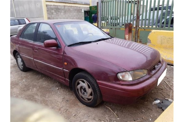 hyundai lantra (j1)(1992) del año 