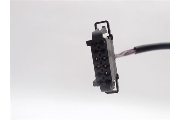 Recambio de retrovisor electrico izquierdo para volkswagen passat variant (3b5) referencia OEM IAM   