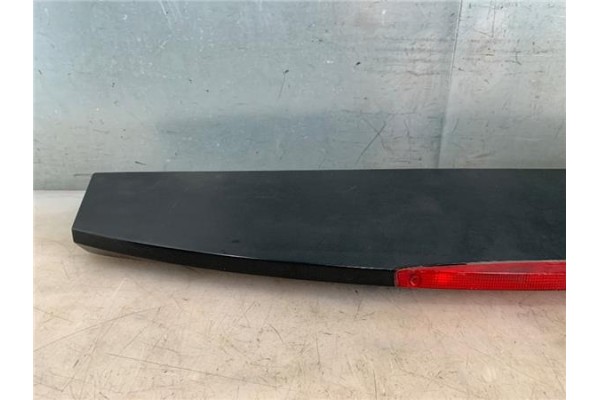 Recambio de aleron trasero para smart fortwo coupe 0.8 fortwo coupe cdi (33kw) (451.300) referencia OEM IAM A4517930288  