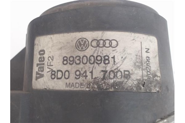 Recambio de faro antiniebla derecho para audi a4 avant (b5) referencia OEM IAM 8D0941700B 89300981 51747130 , AUDI | 51774225 , 