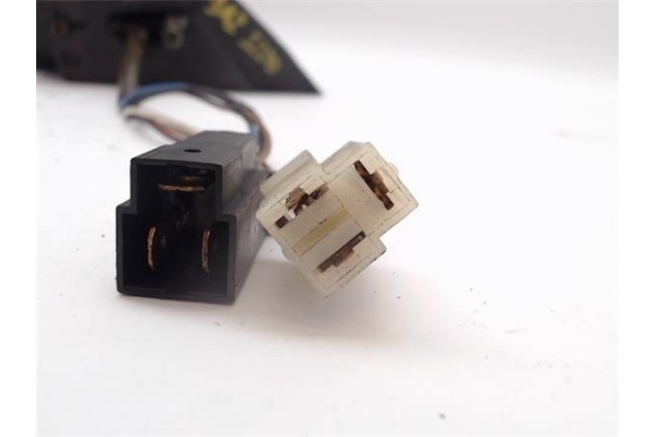 Recambio de retrovisor electrico izquierdo para volkswagen passat berlina (3b3) referencia OEM IAM   