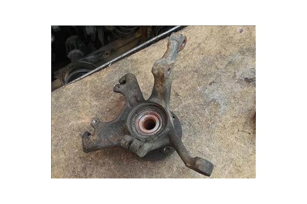 Recambio de mangueta delantero derecha para seat ibiza (6k1) 1.6 referencia OEM IAM   