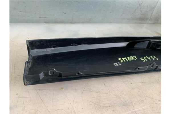 Recambio de aleron trasero para smart fortwo coupe 0.8 fortwo coupe cdi (33kw) (451.300) referencia OEM IAM A4517930288  