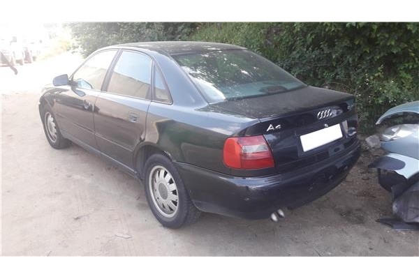 audi a4 berlina (b5)(1994) del año 