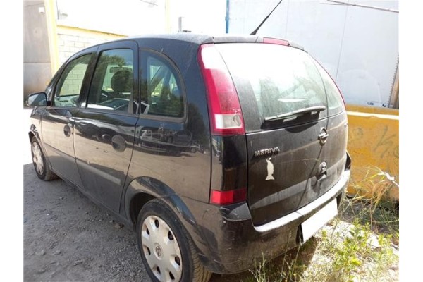 opel meriva del año 2004