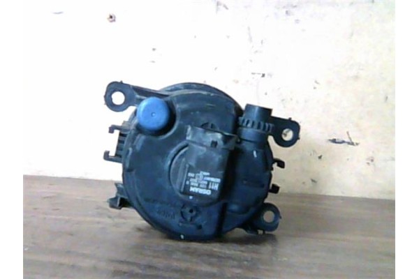 Recambio de faro antiniebla para dacia logan 1 1.2 ambiance referencia OEM IAM 7711428116  