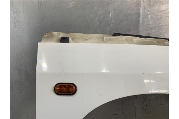 Recambio de aleta delantero derecha para renault clio i fase i / ii (b/c57) 1.2 (5/357y, 5/357k) referencia OEM IAM 7750844936 L
