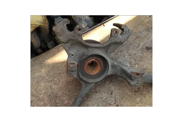Recambio de mangueta delantero derecha para seat ibiza (6k1) 1.9 d referencia OEM IAM   