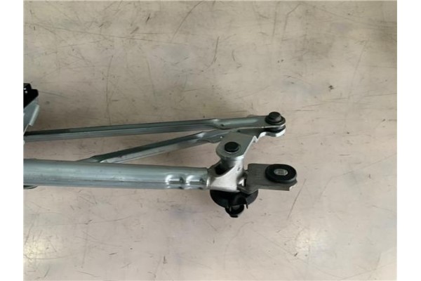 Recambio de motor limpiaparabrisas delantero para kia ceed (jd) 1.0 drive referencia OEM IAM 98100-J7000  