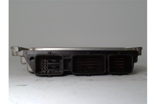 Recambio de centralita para peugeot 206 1.6 hdi 110 referencia OEM IAM 9656169780 0281011560 