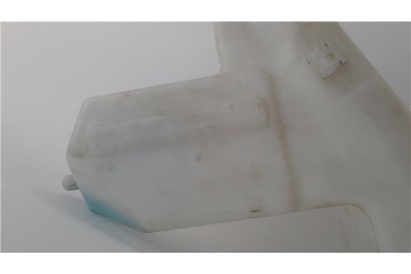 Recambio de deposito limpiaparabrisas para mercedes-benz clase a (bm 168) 1.9 190 (168.032) referencia OEM IAM A1688690020  