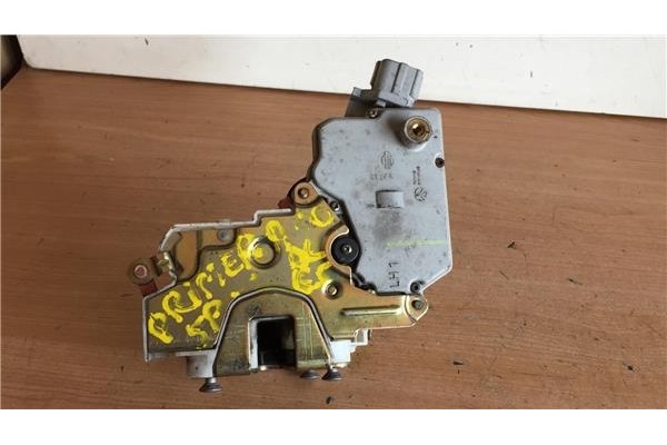 Recambio de cierre electromagnetico delantero izquierdo para nissan primera berlina (p11) 1.6 gx referencia OEM IAM   