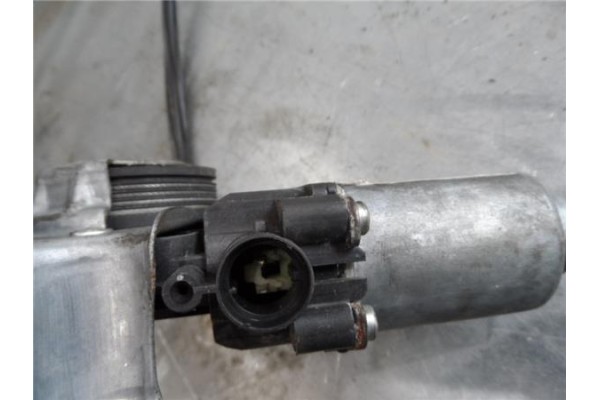 Recambio de mecanismo elevalunas delantero derecho para renault clio ii fase i (b/cb0) 1.5 dci (b/cb07) referencia OEM IAM 77012