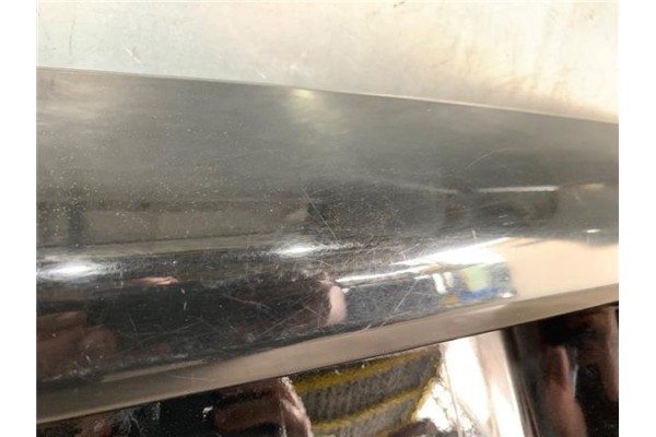 Recambio de moldura porton trasero para citroen c4 picasso 2.0 hdi referencia OEM IAM 8742N6  