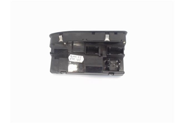 Recambio de mando elevalunas delantero izquierdo para bmw serie 5 berlina (e39) referencia OEM IAM 6904306  