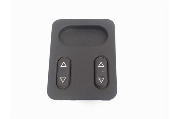 Recambio de mando elevalunas para peugeot 306 break referencia OEM IAM 9610690180  