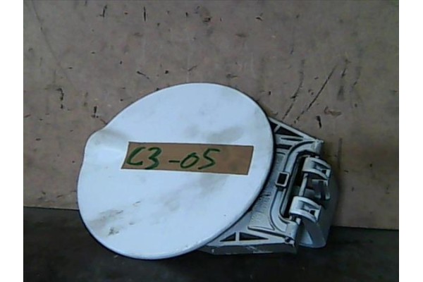 Recambio de tapa exterior combustible para citroen c3 1.4 hdi referencia OEM IAM 151796   Recambio de tapa exterior combustible para citroen c3 1.4 hdi referencia OEM IAM 151796
