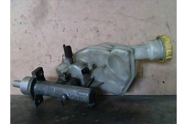Recambio de bomba freno para citroen c3 1.4 hdi referencia OEM IAM 4601L7 463592 