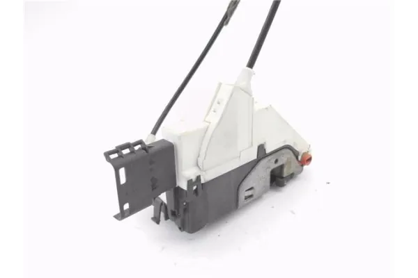 Recambio de cierre electromagnetico trasero derecho para citroen berlingo furgón 1.6 hdi 90 referencia OEM IAM 828423  
