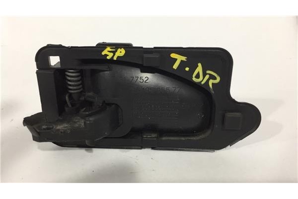 Recambio de manilla int. puerta trasero derecha para citroen saxo 1.1 sx referencia OEM IAM 9618585577  
