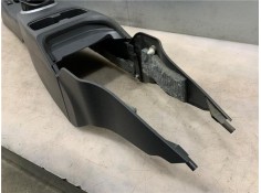 Recambio de embellecedor consola central para fiat sedici (189) 1.9 jtd 8v 120 emotion referencia OEM IAM 71743243  