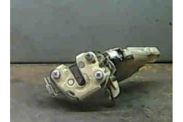 Recambio de cierre electromagnetico trasero izquierdo para nissan almera tino (v10m)(2000) 2.2 di referencia OEM IAM   