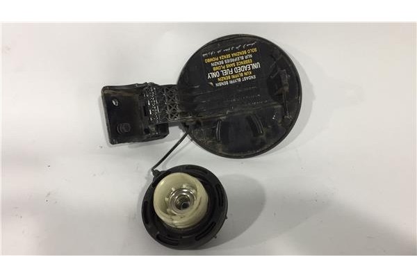 Recambio de tapa exterior combustible para kia picanto (sa) 1.1 active referencia OEM IAM 895101C000  