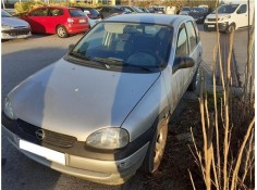 opel corsa b del año 2000