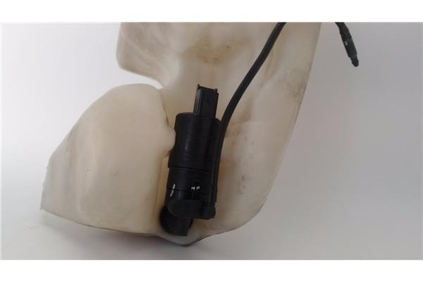 Recambio de deposito limpiaparabrisas para citroen berlingo 1.4 i (mfkfx) referencia OEM IAM 6431A7  