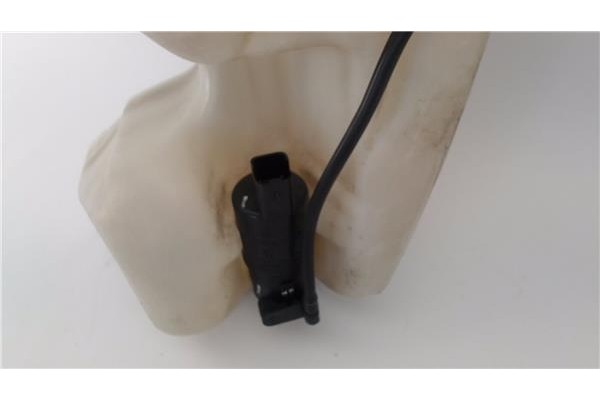 Recambio de deposito limpiaparabrisas para citroen berlingo 1.4 i (mfkfx) referencia OEM IAM 6431A7  