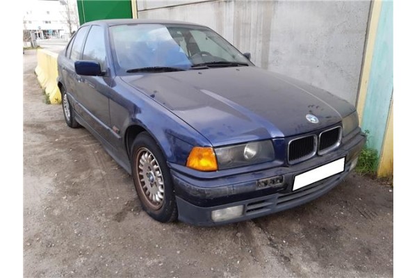 bmw serie 3 berlina (e36)(1990) del año 