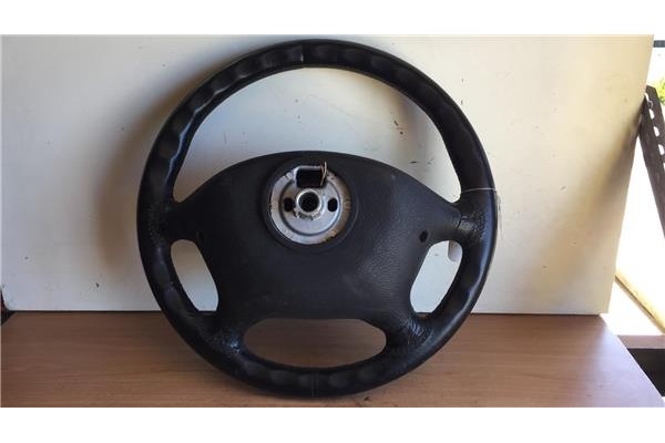 Recambio de volante para opel vectra b berlina 1.6 cd referencia OEM IAM 3110217  