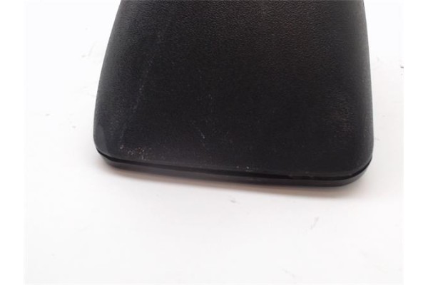 Recambio de retrovisor izquierdo para volkswagen polo ii (867/871/873) referencia OEM IAM   