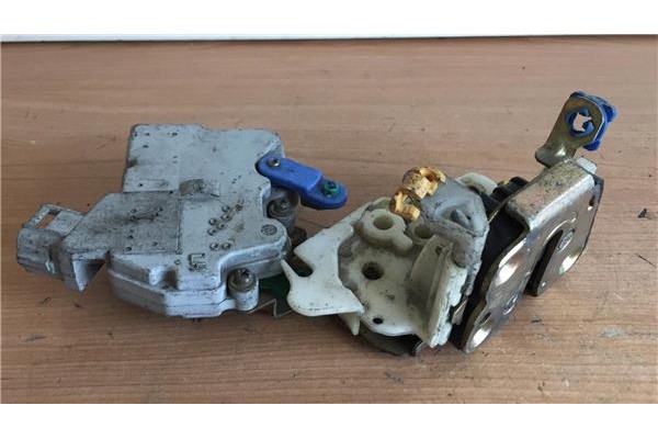Recambio de cierre electromagnetico delantero izquierdo para nissan terrano ii (r20) 2.7 comfort plus referencia OEM IAM   