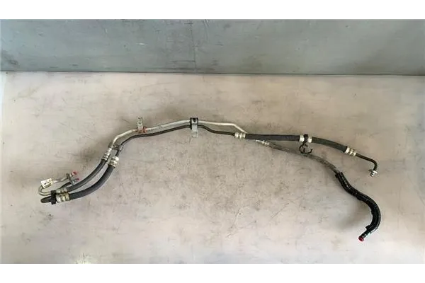 Recambio de tubo salida caja direccion para citroen jumpy furgón 2.0 club m referencia OEM IAM 9809510380  