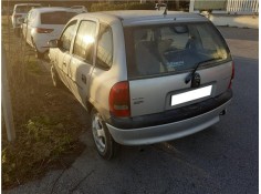 opel corsa b del año 2000