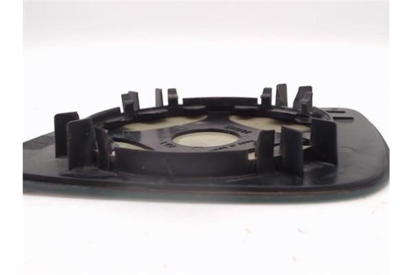 Recambio de cristal retrovisor dcho para volkswagen polo iii (6n1) referencia OEM IAM   