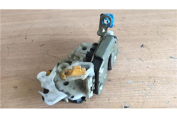 Recambio de cierre electromagnetico delantero izquierdo para nissan terrano ii (r20) 2.7 comfort plus referencia OEM IAM   