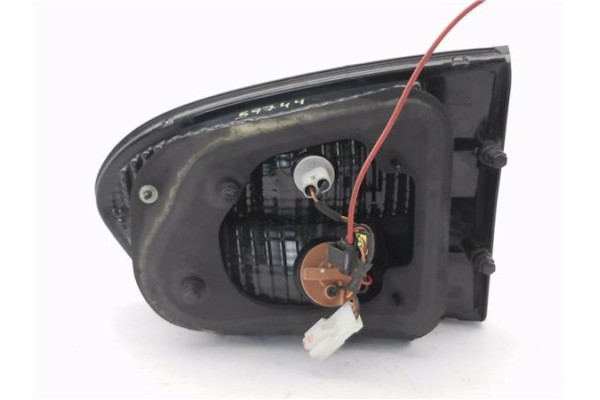 Recambio de piloto porton trasero izquierdo para hyundai h-1 furgón 2.5 crdi referencia OEM IAM 924054A61  