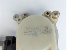 Recambio de mecanismo elevalunas delantero derecho para renault megane ii berlina 5p referencia OEM IAM 820028071  