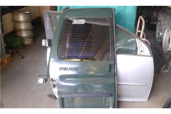 Recambio de porton trasero para peugeot partner furgón (5) 1.9 d referencia OEM IAM   