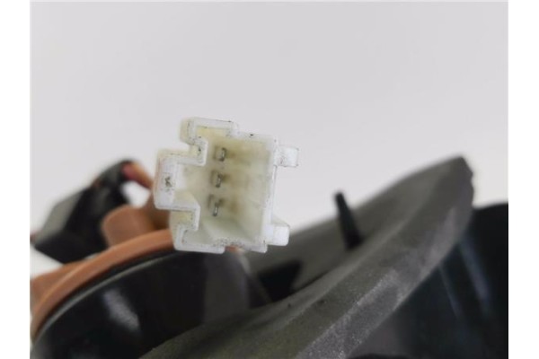 Recambio de piloto porton trasero izquierdo para hyundai h-1 furgón 2.5 crdi referencia OEM IAM 924054A61  