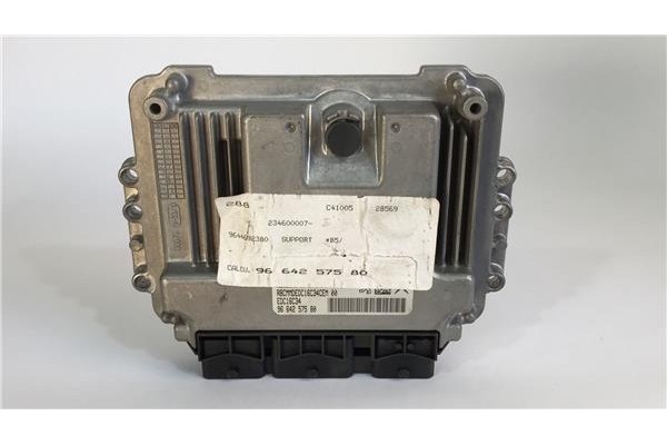 Recambio de centralita para citroen c4 coupe 1.6 hdi referencia OEM IAM 9664257580 9644692380 