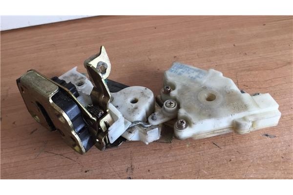 Recambio de cierre electromagnetico trasero derecho para nissan almera (n16/e) 1.5 acenta referencia OEM IAM 82552BM760 0892052A